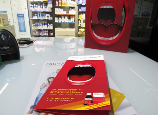 diclodent-flyer-e-porta-flyer